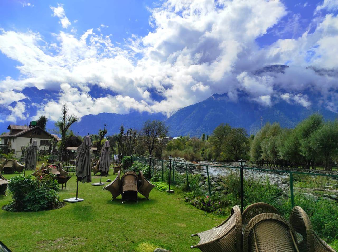 Cottage Villa River View